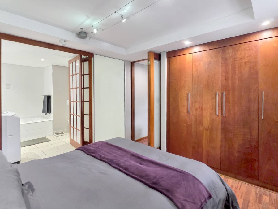 1 Bedroom Property for Sale in Cape Town City Centre Western Cape